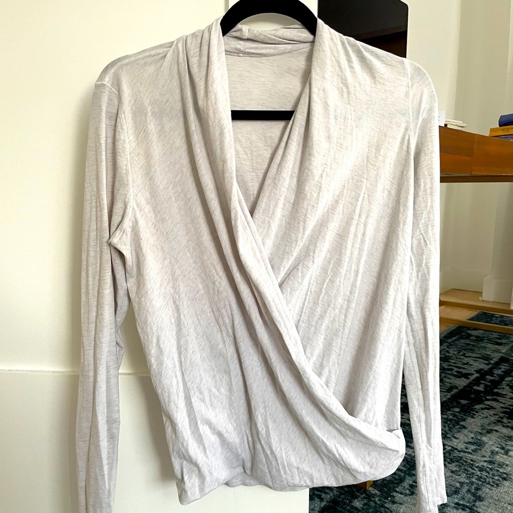 Long sleeve lululemon top